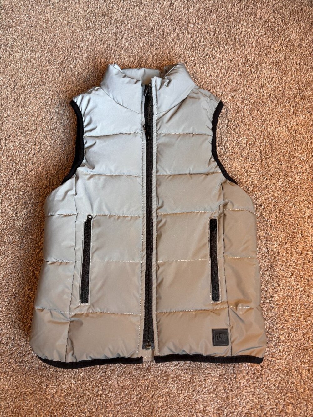 GAP Reflective Metallic Silver Puffer Unisex Vest Youth Size XS